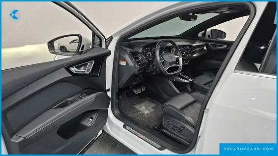 AUDI Q4 E-TRON 40 PREMIUM SPORTBACK
