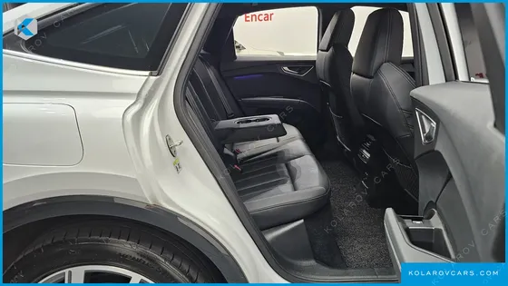 AUDI Q4 E-TRON 40 PREMIUM SPORTBACK