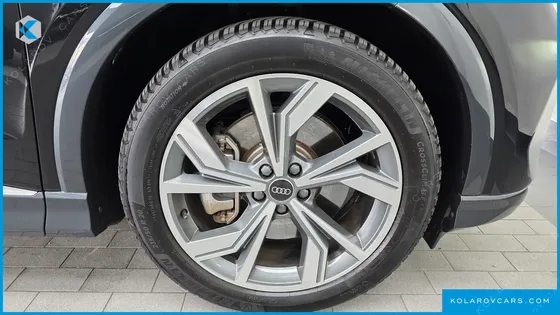 AUDI Q4 E-TRON 40 PREMIUM SPORTBACK