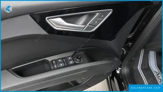 AUDI Q4 E-TRON 40 PREMIUM SPORTBACK