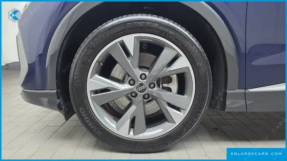 AUDI Q4 E-TRON 40 PREMIUM