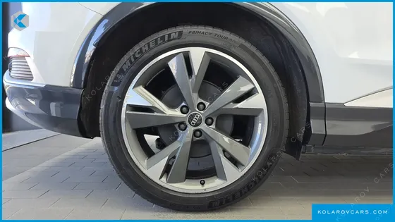 AUDI Q4 E-TRON 40 PREMIUM