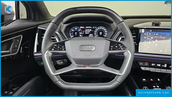 AUDI Q4 E-TRON 40 SPORTBACK