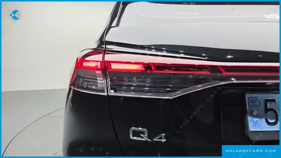 AUDI Q4 E-TRON 40