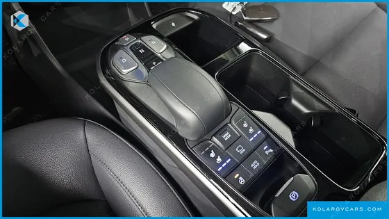 HYUNDAI IONIQ Q