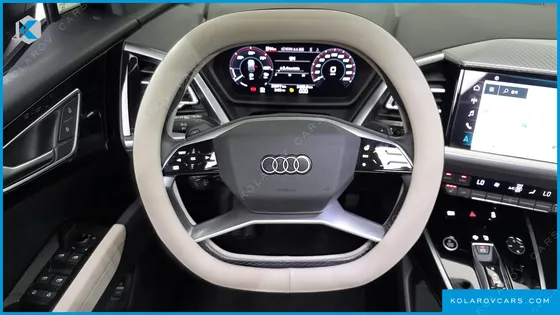 AUDI Q4 E-TRON 40 PREMIUM