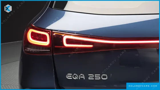 MERCEDES EQA EQA250 AMG PACKAGE PLUS