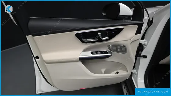 MERCEDES GLC-CLASS GLC300 4MATIC AVNATGARDE COUPE
