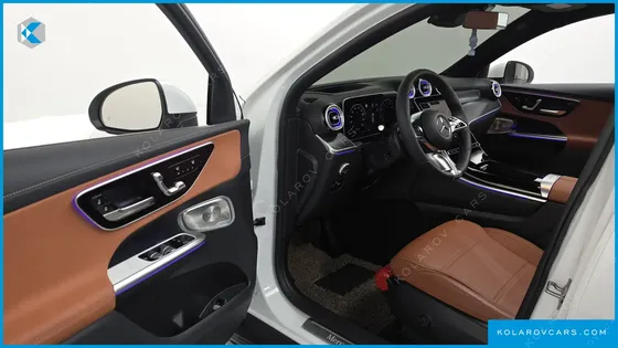 MERCEDES GLC-CLASS GLC300 4MATIC AVNATGARDE COUPE