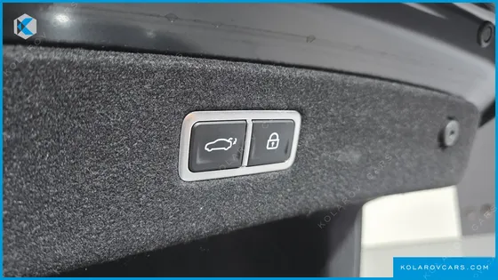 GENESIS G90 GASOLINE 3.5 TURBO AWD