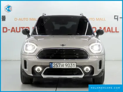 MINI COUNTRYMAN CLASSIC PLUS LAUNCH PACK