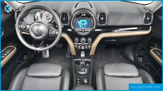 MINI COUNTRYMAN STANDARD