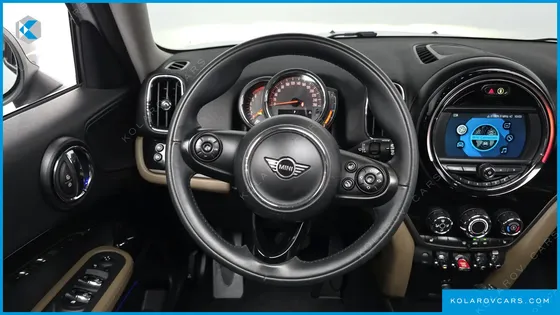 MINI COUNTRYMAN STANDARD