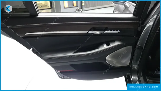 GENESIS G90 5.0 AWD