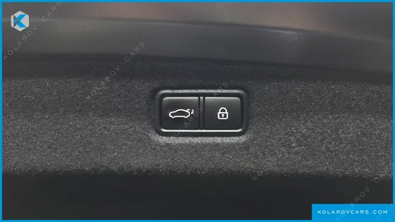 GENESIS G90 5.0 AWD