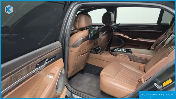 GENESIS G90 3.3 T AWD