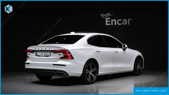 VOLVO S60 B5 INSCRIPTION