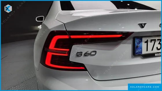 VOLVO S60 B5 INSCRIPTION