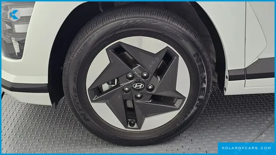 HYUNDAI KONA LONG RANGE