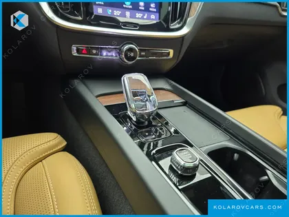 VOLVO V60 B5 ULTRA AWD