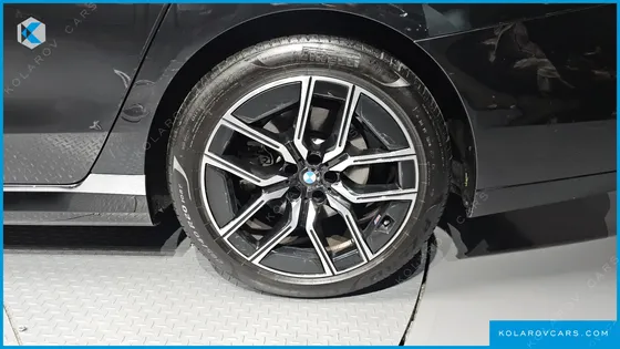 BMW 7 SERIES 740I SDRIVE M SPORT