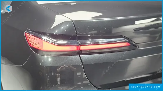 BMW 7 SERIES 740I SDRIVE M SPORT