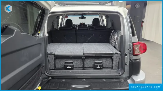 TOYOTA FJ CRUISER 4WD V6