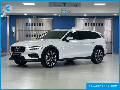 VOLVO V60 B5 ULTRA AWD