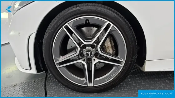 MERCEDES CLS-CLASS CLS300D AMG LINE