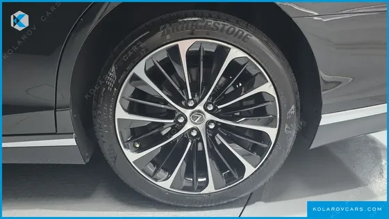 LEXUS LS 3.5 LUXURY AWD