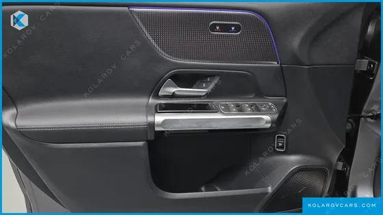 MERCEDES EQB EQB300 4MATIC AMG LINE