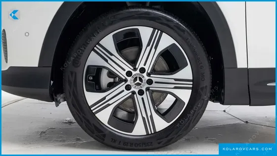 MERCEDES EQB EQB300 4MATIC PROGRESSIVE