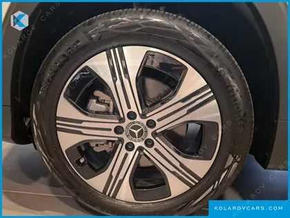 MERCEDES EQB EQB300 4MATIC PROGRESSIVE