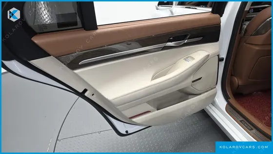 GENESIS G90 3.3 T AWD