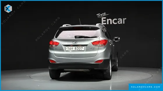 HYUNDAI TUCSON DIESEL 2WD LX20