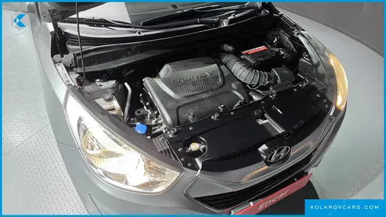 HYUNDAI TUCSON DIESEL 2WD LX20