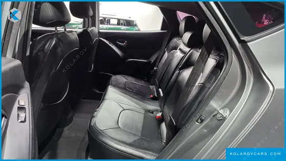HYUNDAI TUCSON DIESEL 2WD LX20