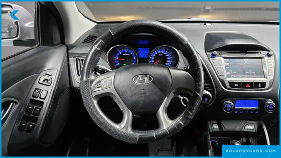 HYUNDAI TUCSON DIESEL 2WD LX20