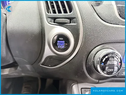 HYUNDAI TUCSON DIESEL 2WD LX20