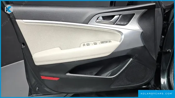 GENESIS G70 GASOLINE 2.0T 4WD