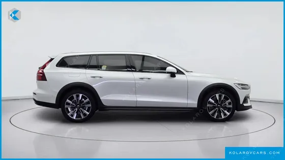 VOLVO V60 B5 ULTRA AWD