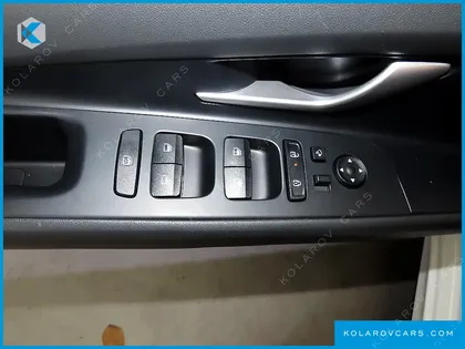 HYUNDAI ELANTRA (AVANTE) 1.6