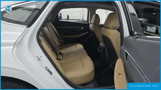 HYUNDAI SONATA 1.6 TURBO
