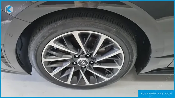 HYUNDAI SONATA 2.0