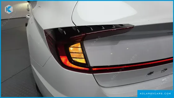 HYUNDAI SONATA 2.0