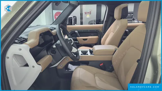 LAND ROVER DEFENDER 110 P300 X-DYNAMIC SE
