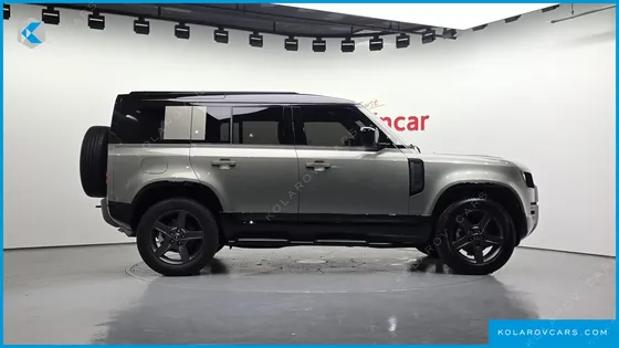 LAND ROVER DEFENDER 110 P300 X-DYNAMIC SE