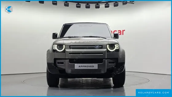 LAND ROVER DEFENDER 110 P300 X-DYNAMIC SE