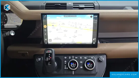 LAND ROVER DEFENDER 110 P300 X-DYNAMIC SE