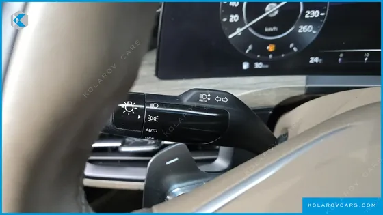 KIA K8 2.5 GASOLINE 2WD